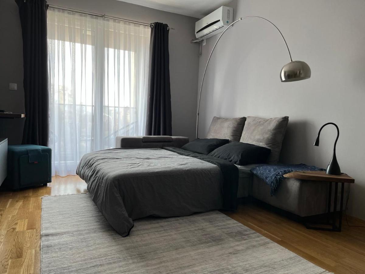 Porta Leks Apartment, Self Check-In, Own Parking Skopje Extérieur photo