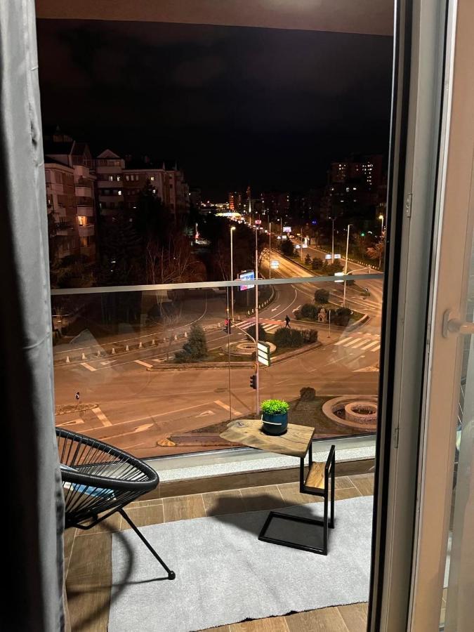 Porta Leks Apartment, Self Check-In, Own Parking Skopje Extérieur photo