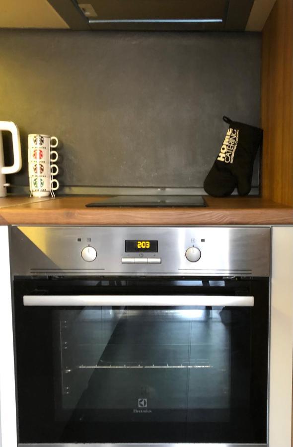Porta Leks Apartment, Self Check-In, Own Parking Skopje Extérieur photo