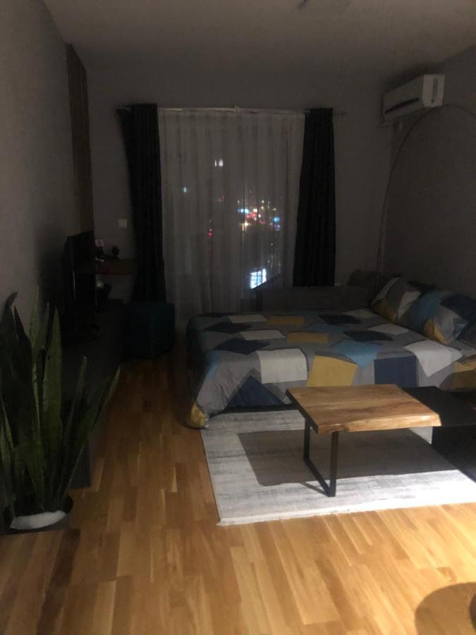 Porta Leks Apartment, Self Check-In, Own Parking Skopje Extérieur photo