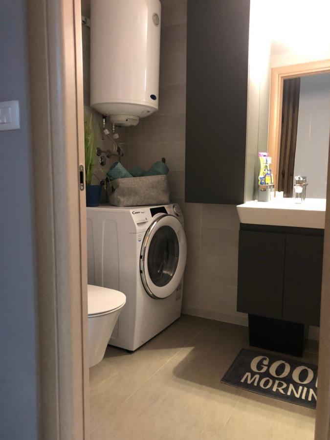 Porta Leks Apartment, Self Check-In, Own Parking Skopje Extérieur photo
